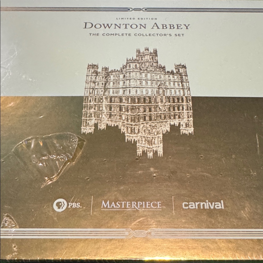 Downtown Abbey The Complete Collector’s Set - Picture 3 of 7